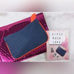 💄3/$12💄 NWOT: IPSY Much Love Glam Bag